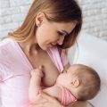 生後すぐの発熱：新生児の体温変化と受診すべきサイン