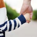 日本の家庭でよく使われる新生児沐浴アイテムと選び方のポイント