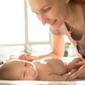 初めてのママ・パパ必見！へその緒管理で気をつけたいトラブルと対処法