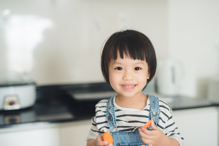 子どもと一緒に食材選び！買い物から始める食育活動