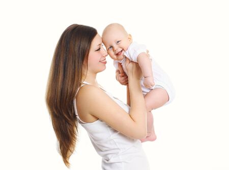 母乳の出が悪い時の対処方法と先輩ママの体験談