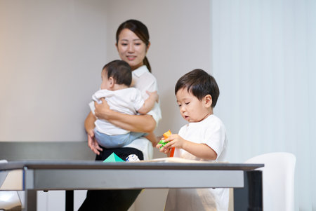 家庭と保育・教育機関の連携：子どもの最善な成長に向けてできること