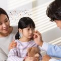 日本の小児科医が推奨する予防接種後の観察時間と観察方法