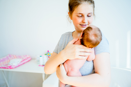 産後すぐ使いたいスキンケア・母乳育児サポートグッズ厳選