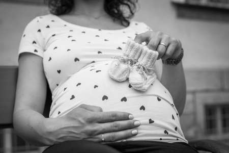 産後ママの体と心を考えたベビーベッド・添い寝の選び方・過ごし方