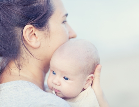 キャリアタイプ・スリングタイプ・ヒップシートタイプ…それぞれのメリット・デメリット比較