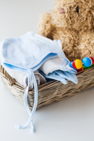 ベビーベッド・添い寝に必要なアイテムリストと日本製商品の特徴